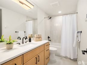 12241 NE 65th Street, Kirkland WA 98033