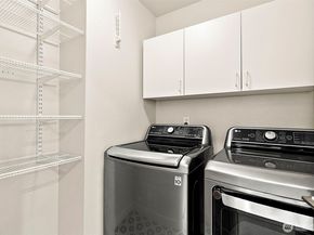 6731 161st Avenue SE B, Bellevue WA 98006