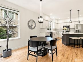 6731 161st Avenue SE B, Bellevue WA 98006