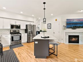 6731 161st Avenue SE B, Bellevue WA 98006