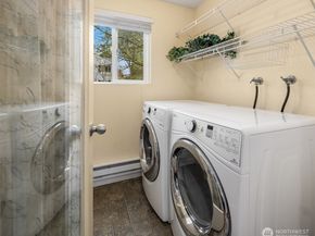 1007 156th Avenue NE B209, Bellevue WA 98007