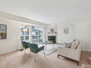 16219 Northup Way C201, Bellevue WA 98008