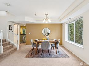 16219 Northup Way C201, Bellevue WA 98008