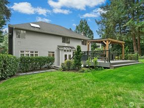 12837 197th Place NE, Woodinville WA 98077