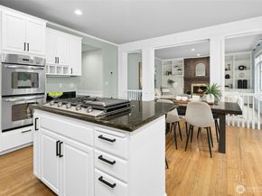 12837 197th Place NE, Woodinville WA 98077