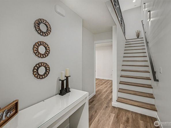7776 Highland Park Way SW B, Seattle WA 98106