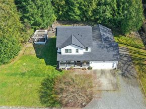 6925 E Filmore Street, Port Orchard WA 98366