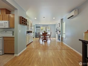 6925 E Filmore Street, Port Orchard WA 98366