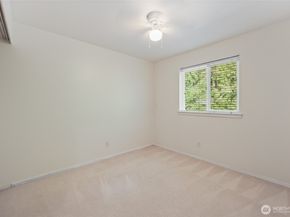 6925 E Filmore Street, Port Orchard WA 98366