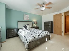 6925 E Filmore Street, Port Orchard WA 98366