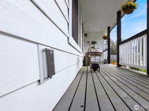 6925 E Filmore Street, Port Orchard WA 98366
