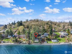 8032 SW Hawthorne Lane, Vashon WA 98070