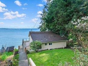 8032 SW Hawthorne Lane, Vashon WA 98070
