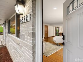 4522 182nd Place SW, Lynnwood WA 98037