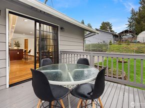 4522 182nd Place SW, Lynnwood WA 98037