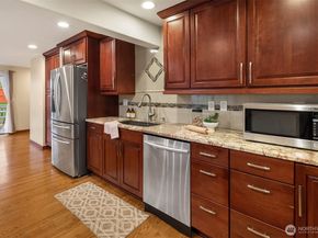 4522 182nd Place SW, Lynnwood WA 98037