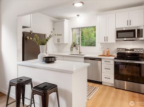 22511 96th Avenue W, Edmonds WA 98020