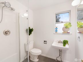 22511 96th Avenue W, Edmonds WA 98020