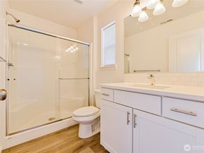 10001 Kings Landing Avenue NW, Bremerton WA 98311
