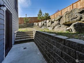10001 Kings Landing Avenue NW, Bremerton WA 98311