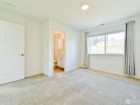 10001 Kings Landing Avenue NW, Bremerton WA 98311