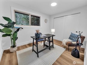 13046 15th Avenue NE, Seattle WA 98125