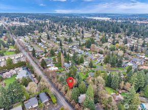 13046 15th Avenue NE, Seattle WA 98125
