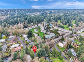 13046 15th Avenue NE, Seattle WA 98125