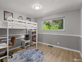 17429 17th Avenue W, Lynnwood WA 98037