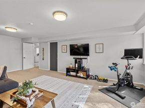 17429 17th Avenue W, Lynnwood WA 98037