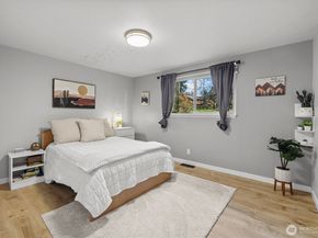 17429 17th Avenue W, Lynnwood WA 98037