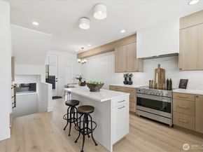2010 Fairview Avenue E B, Seattle WA 98102
