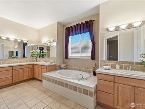 23729 NE 116th Place, Redmond WA 98053