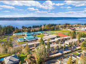 4895 76th Street SW D703, Mukilteo WA 98275