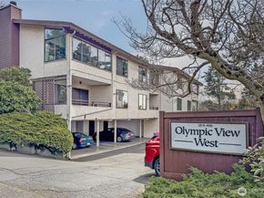 135 N 46th Street 101, Seattle WA 98103
