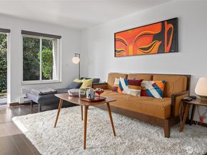 135 N 46th Street 101, Seattle WA 98103