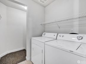 10515 221st Lane NE 202, Redmond WA 98053