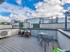 1605 S Washington Street F, Seattle WA 98144