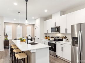 16111 36th Avenue W K1, Lynnwood WA 98087