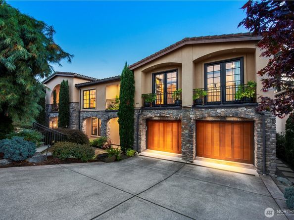 435 8th Avenue W, Kirkland WA 98033