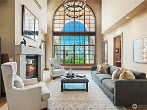 435 8th Avenue W, Kirkland WA 98033