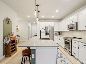 14598 Westminster Way N 107, Shoreline WA 98133