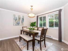 12040 100th Avenue NE J102, Kirkland WA 98034
