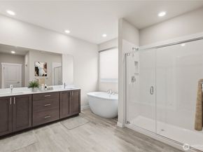 616 SE 12th Place 49, North Bend WA 98045