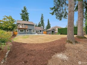 1132 Crawford Rd, Lynnwood WA 98036