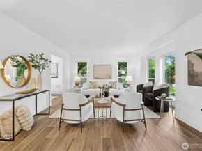 1132 Crawford Rd, Lynnwood WA 98036