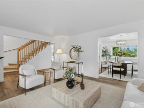 1132 Crawford Rd, Lynnwood WA 98036