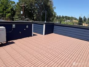 8612 42nd Avenue S B, Seattle WA 98118