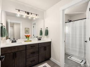 18581 Sawgrass Drive NE, Poulsbo WA 98370