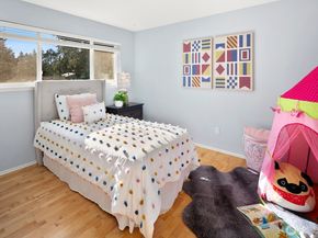 7037 NE 137th Street, Kirkland WA 98034